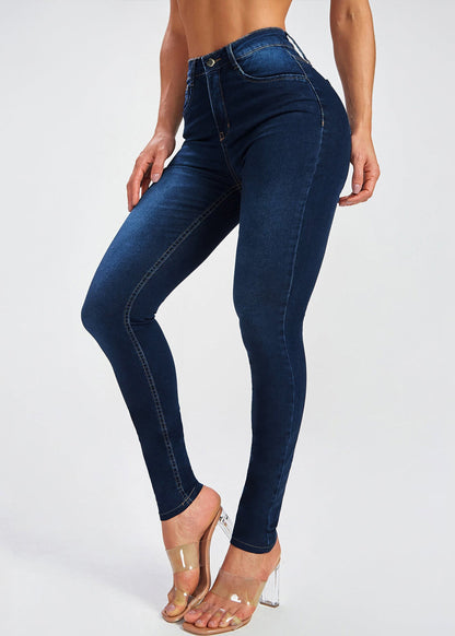 Beautifully Crafted Pants in a Classic Style