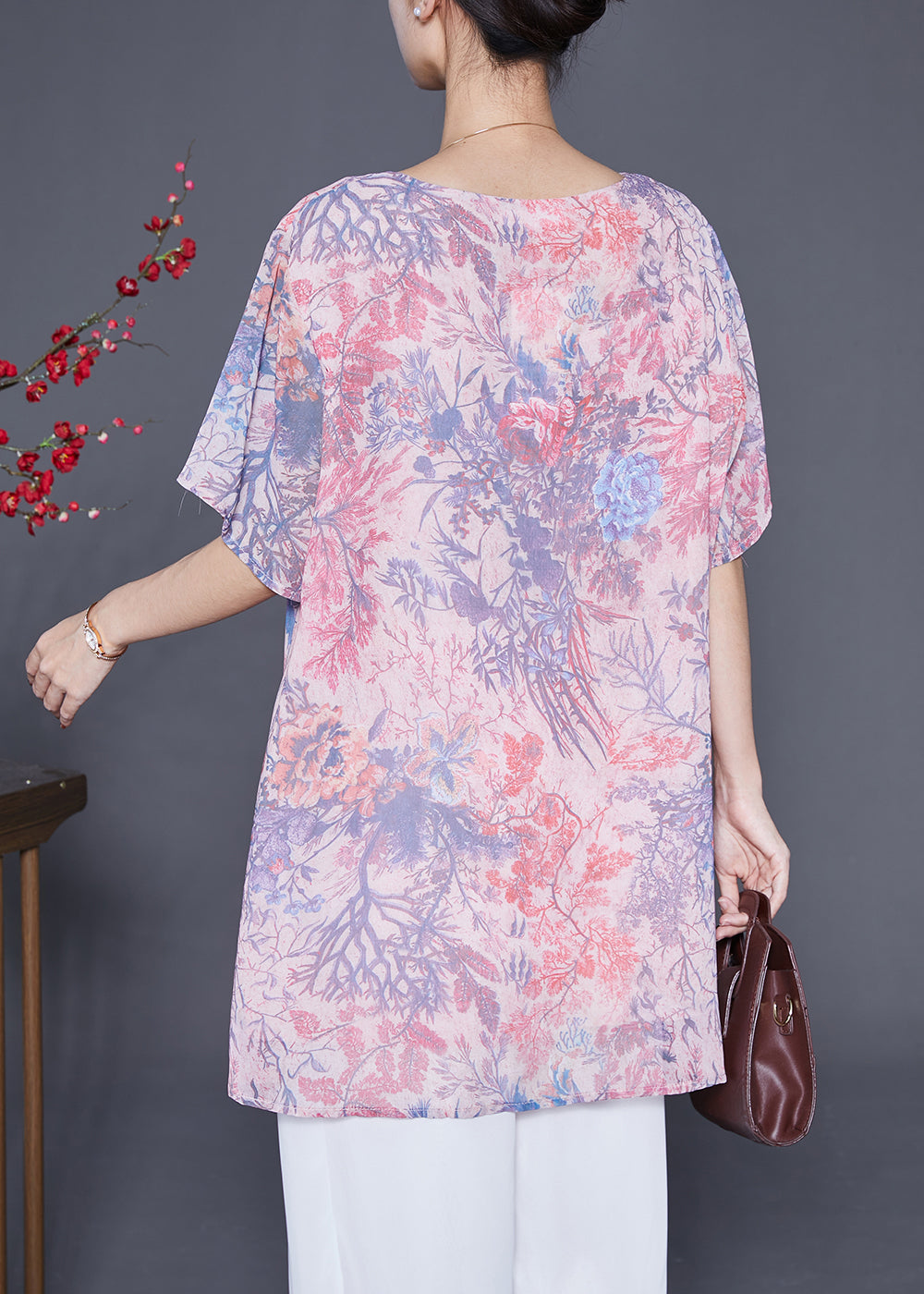 Gracefully Styled Blouse for Any Occasion