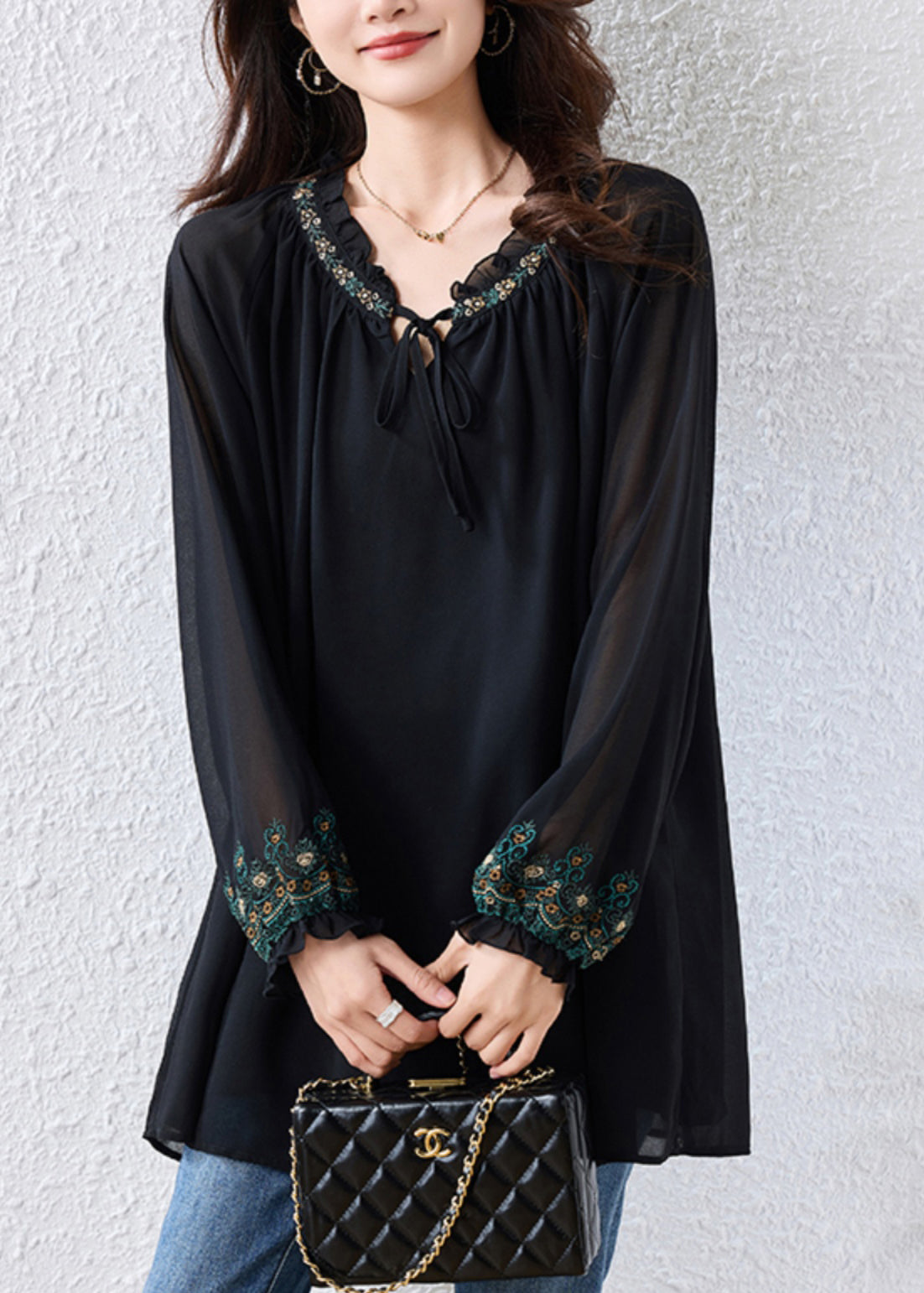 Beautifully Crafted Blouse in a Classic Style