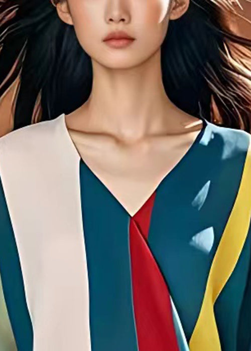 Well Tailored Blouse with a Graceful Silhouette