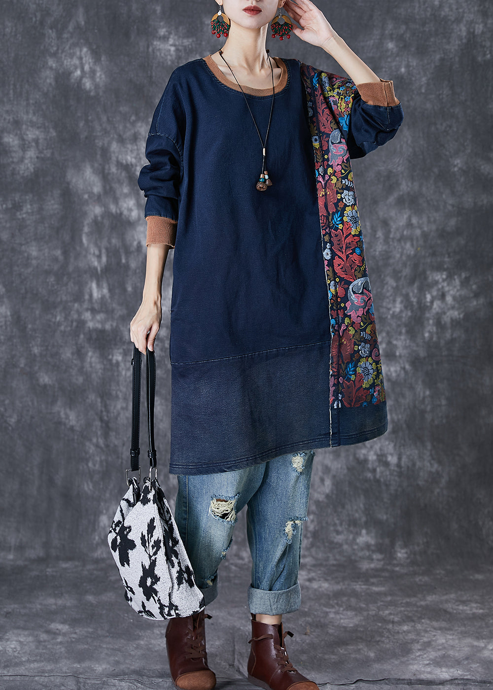 Elegantly Styled Pullover for Everyday Wear