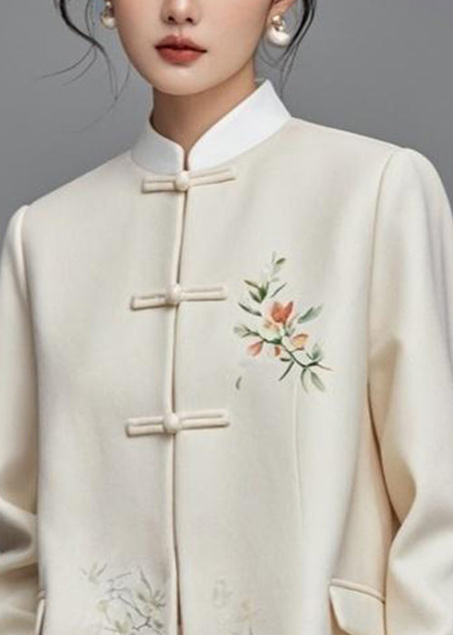 Sophisticated Coat with a Clean Classic Look