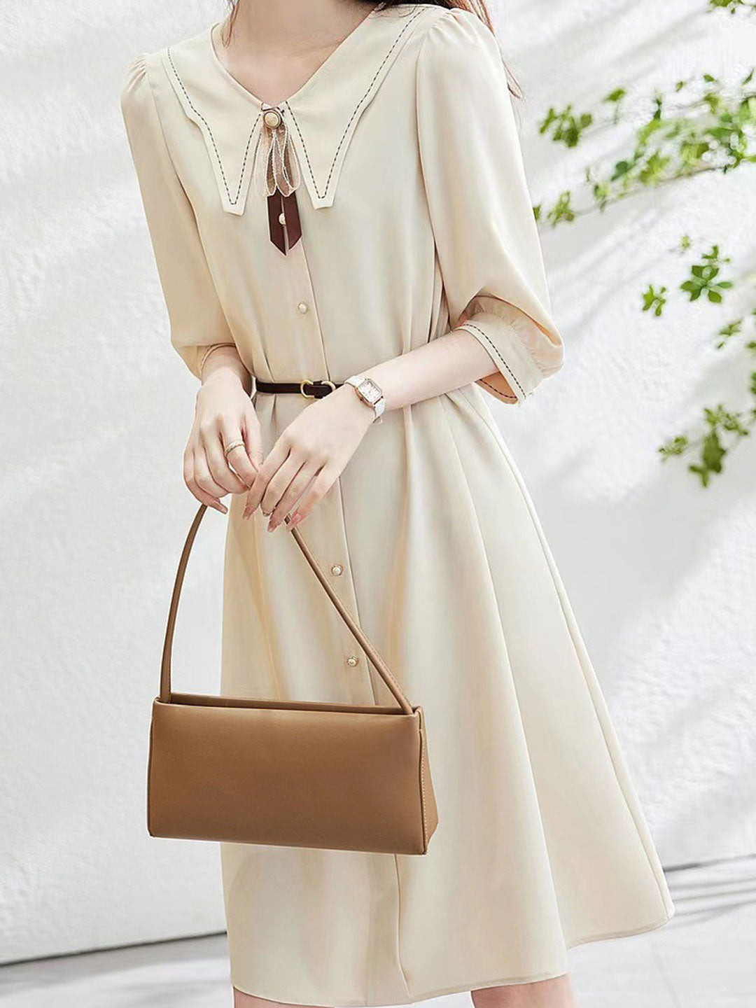 Classic Vintage Dress with a Flattering Fit
