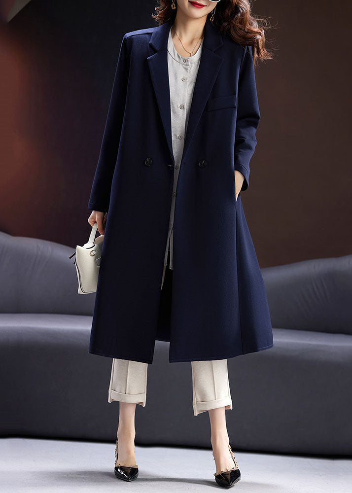 Classic Vintage & Enduringly Stylish Coat