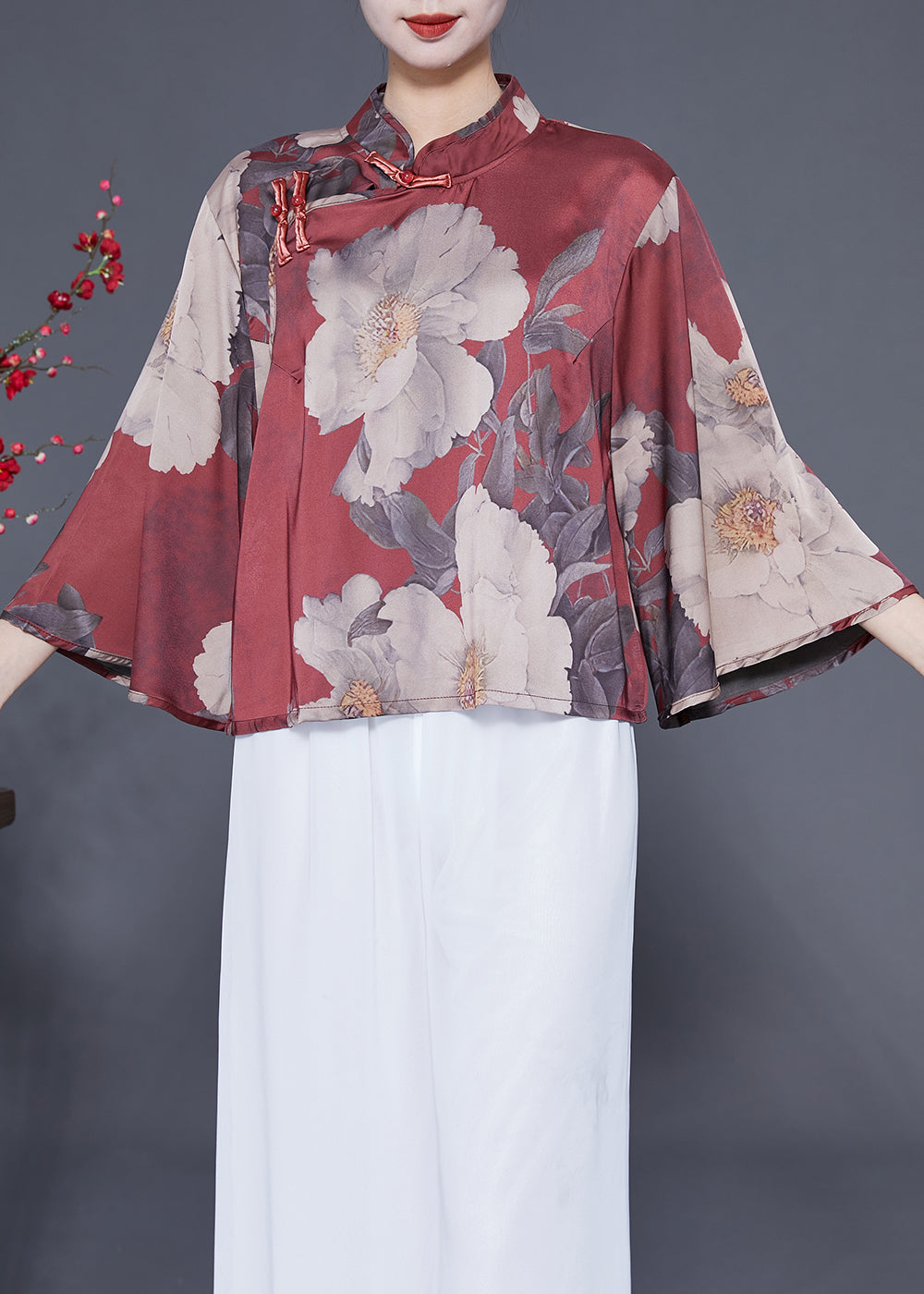 Beautifully Crafted Shirt in a Classic Style