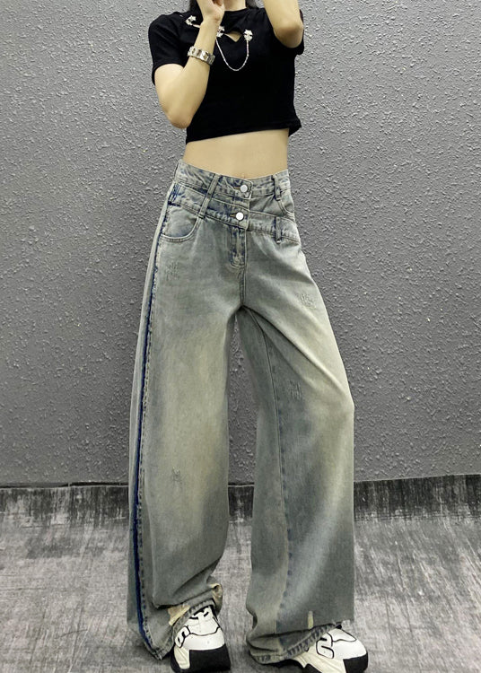 Effortlessly Elegant Pants with a Timeless Design