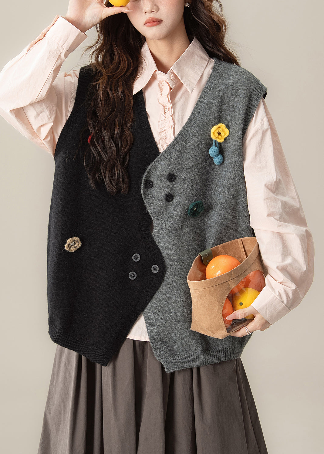 Effortlessly Elegant Top with a Timeless Design