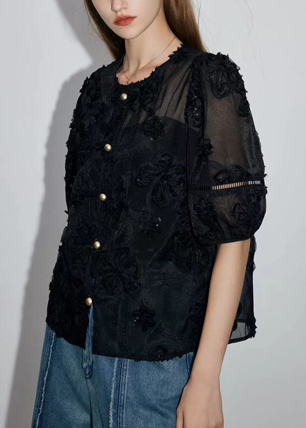 Elegantly Styled Shirt for Everyday Wear