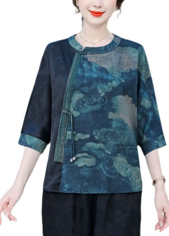 Beautifully Finished Shirt in a Timeless Design