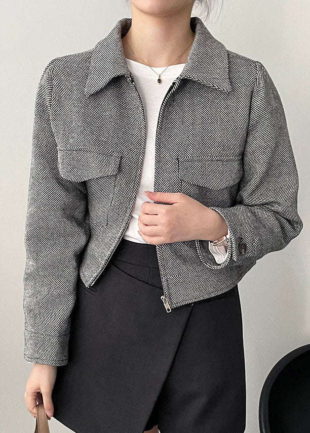 Gracefully Styled Coat for Any Occasion