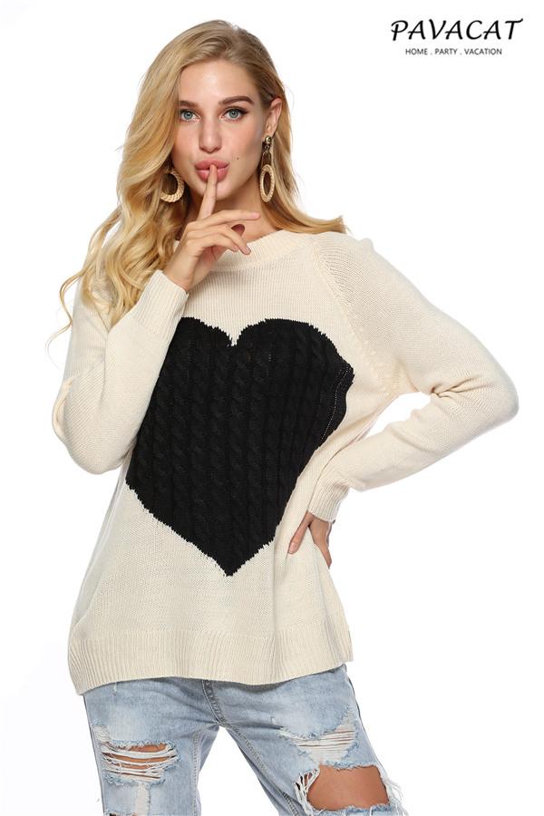 Effortlessly Elegant Sweater with a Timeless Design