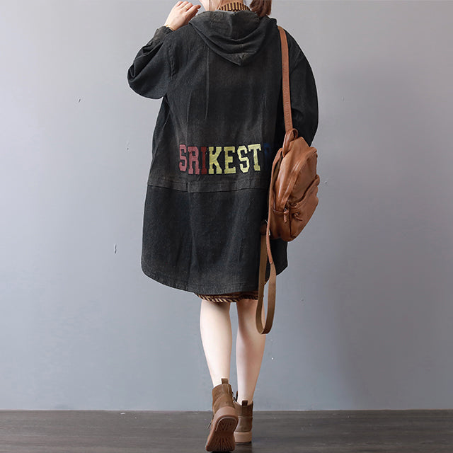 Beautifully Finished Coat in a Timeless Design