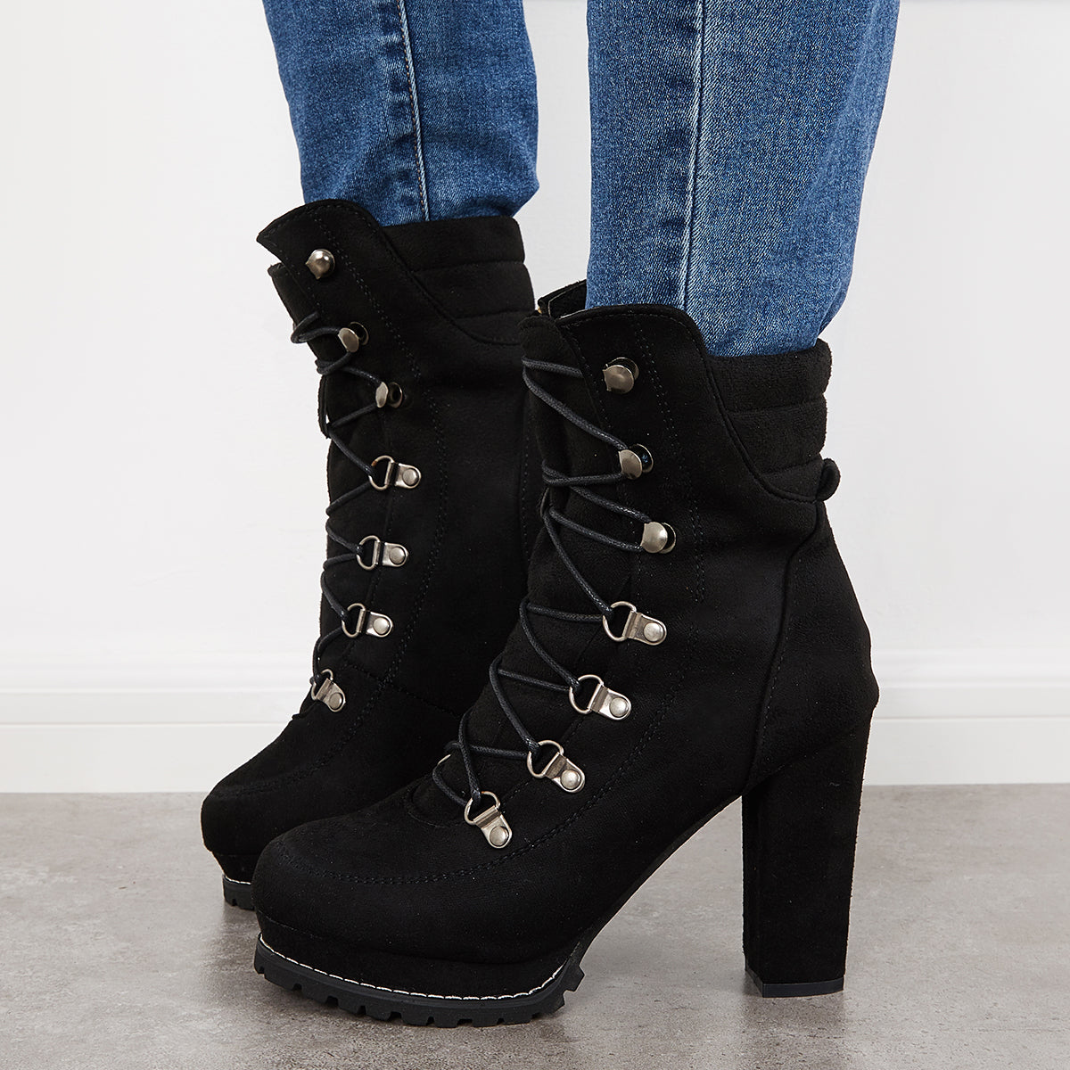 Chic Orthopedic Boots with Unique Design
