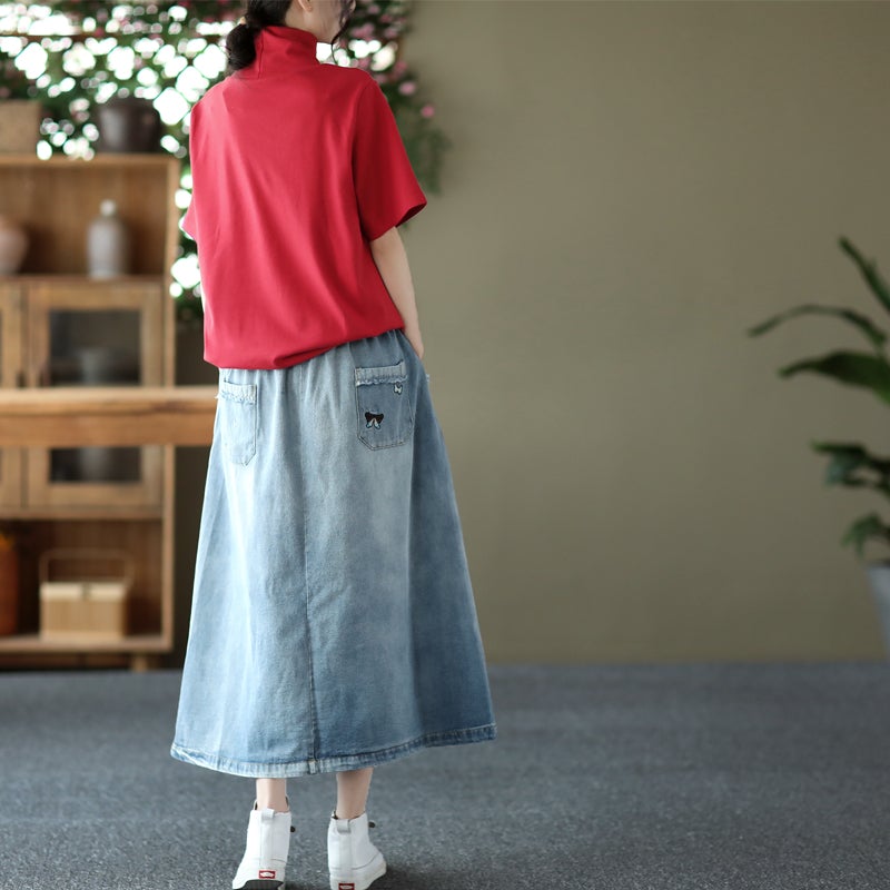 Effortlessly Elegant Garment with a Timeless Design
