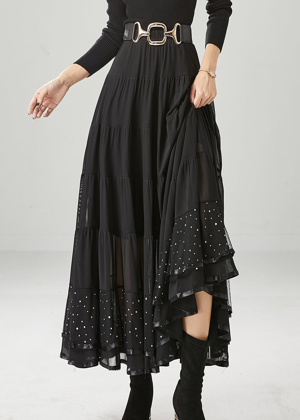 Effortlessly Elegant Garment with a Timeless Design