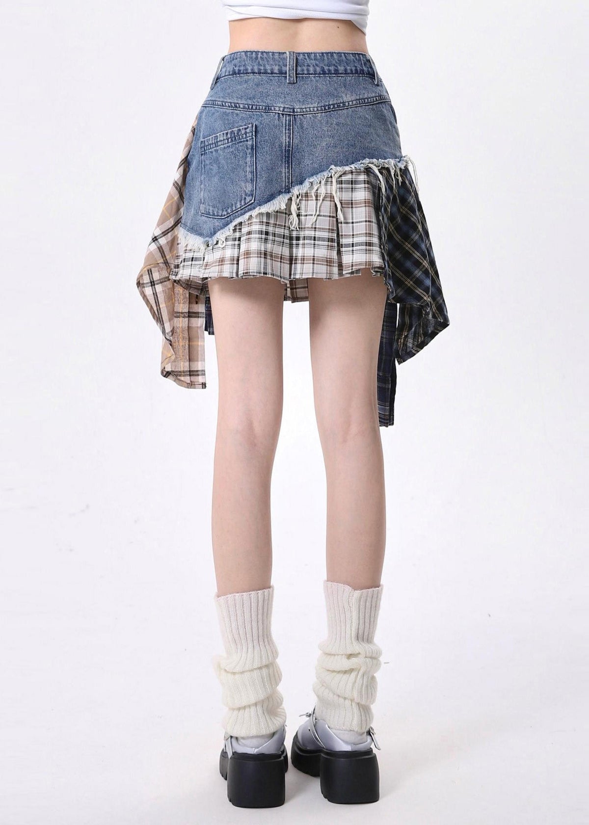 Gracefully Styled Garment for Any Occasion