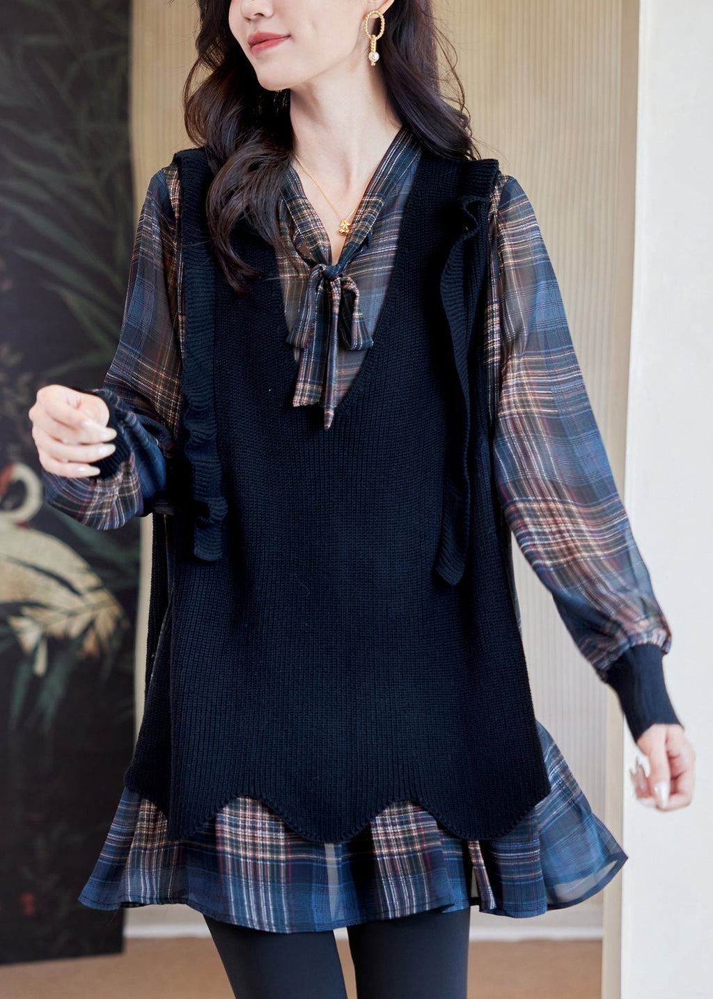 Beautifully Finished Blouse in a Timeless Design
