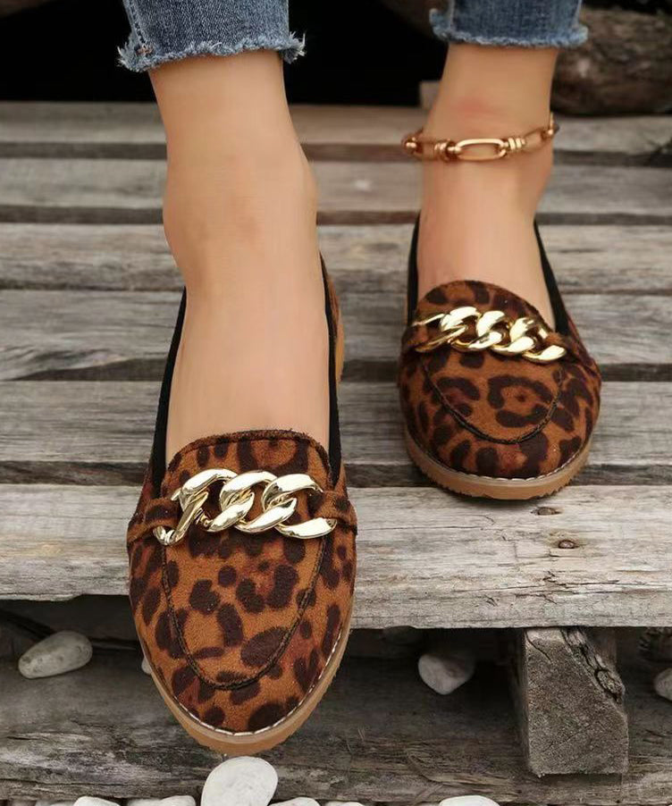 Chic Orthopedic Flats with Unique Design