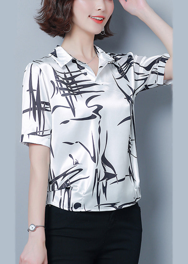 Classic Vintage Shirt with a Flattering Fit