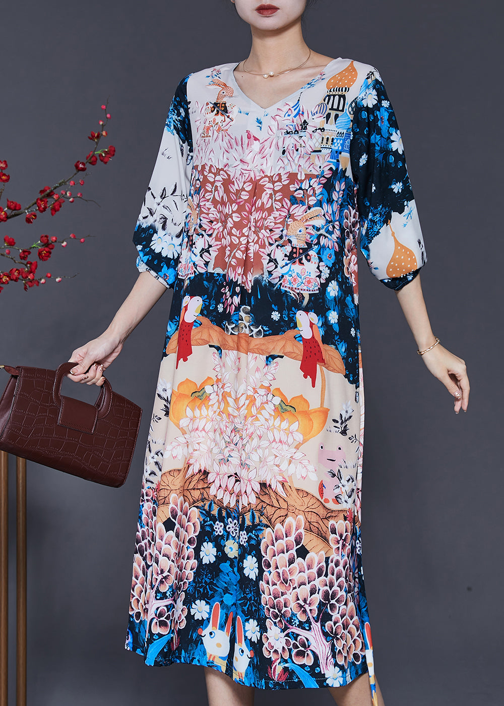 Well Tailored Dress with a Graceful Silhouette