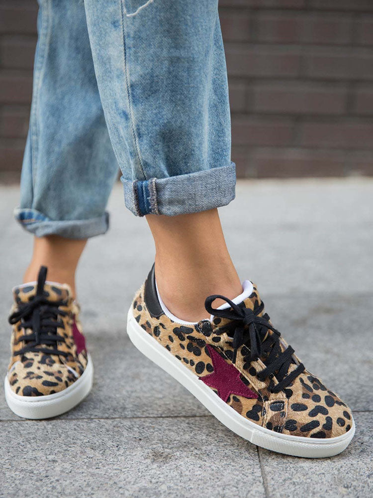 Graceful Orthopedic Shoes for Modern Look