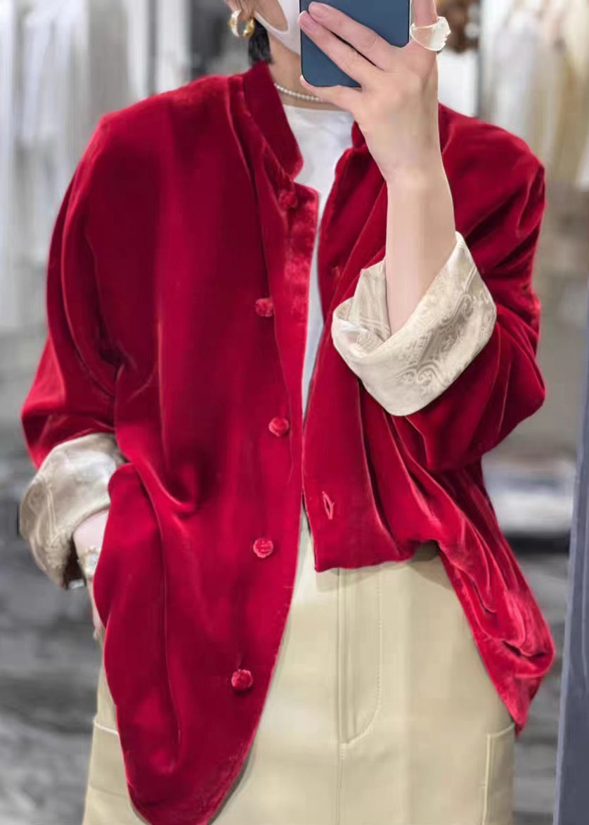 Polished Blouse with an Effortless Classic Look