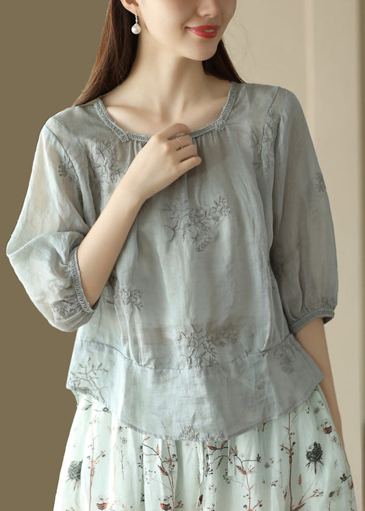 Gracefully Styled Shirt for Any Occasion