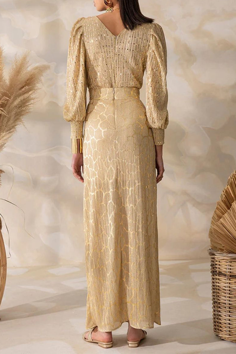 A Vintage Style Dress with Delicate Timeless Details