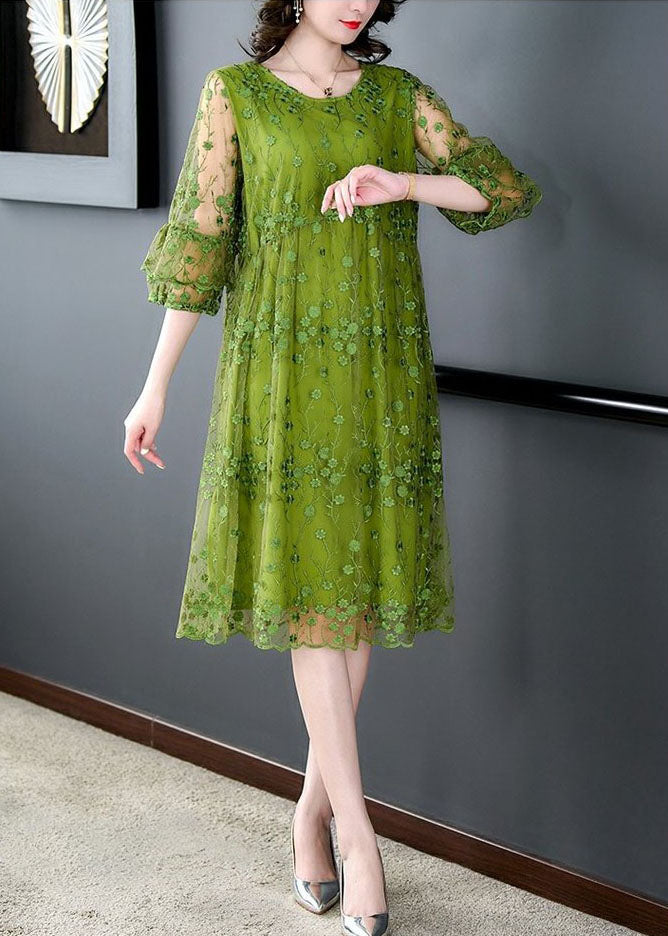 Beautifully Crafted Dress in a Classic Style