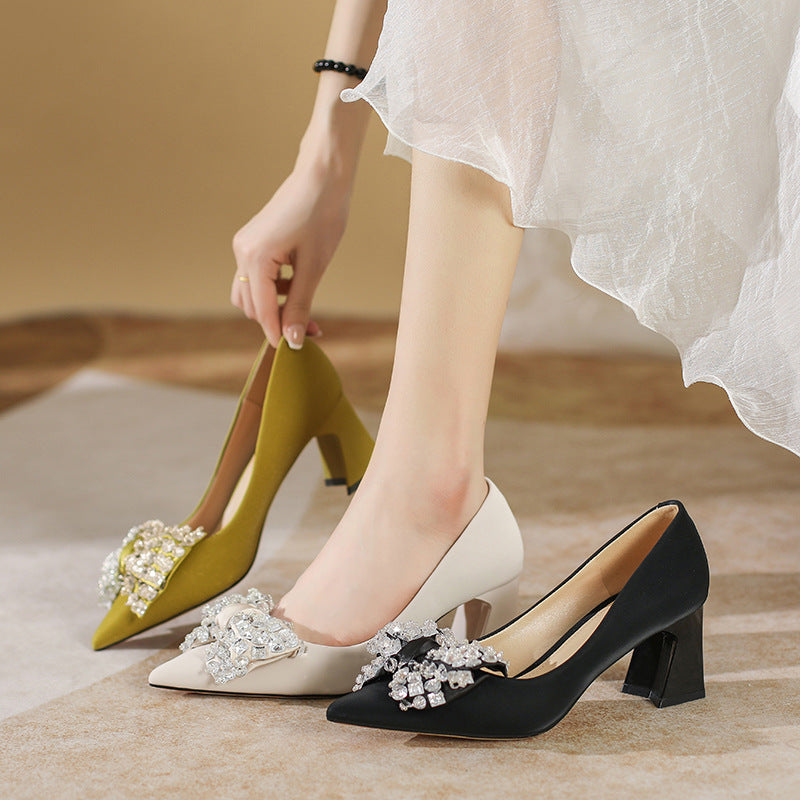 Graceful Orthopedic Heels for Modern Look
