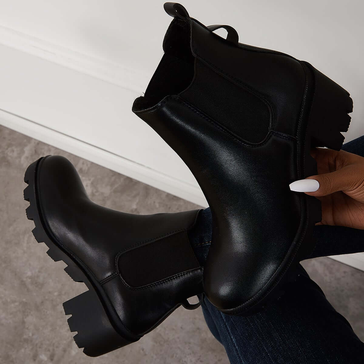 Graceful Orthopedic Boots for Modern Look