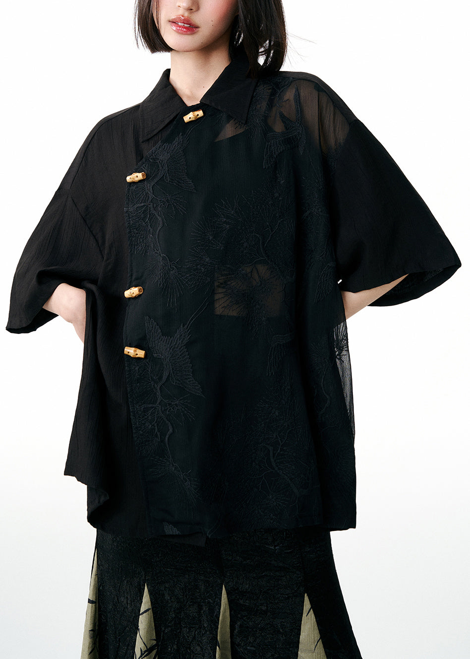 Gracefully Styled Blouse for Any Occasion