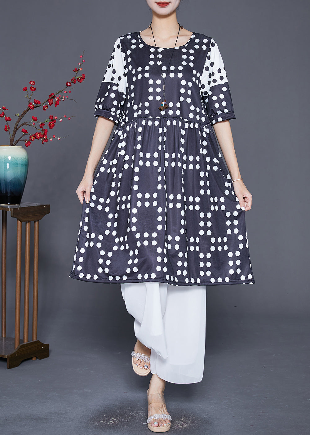 Beautifully Crafted Dress in a Classic Style