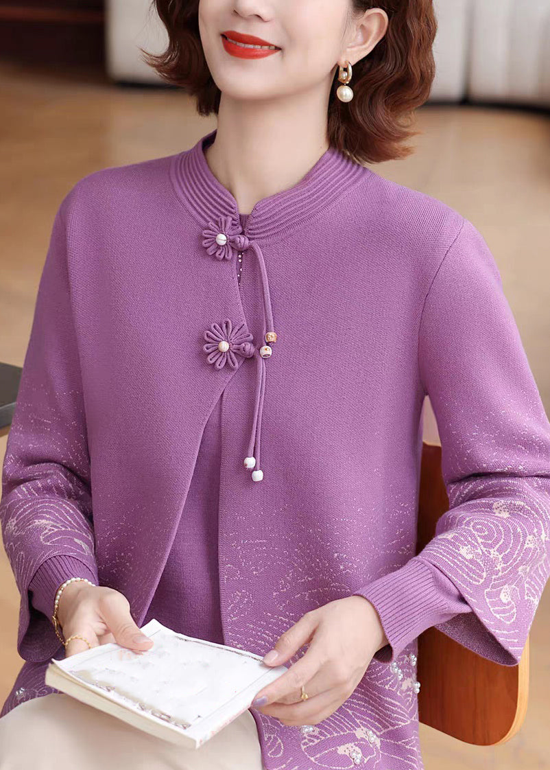 A Vintage Style Coat with Delicate Timeless Details