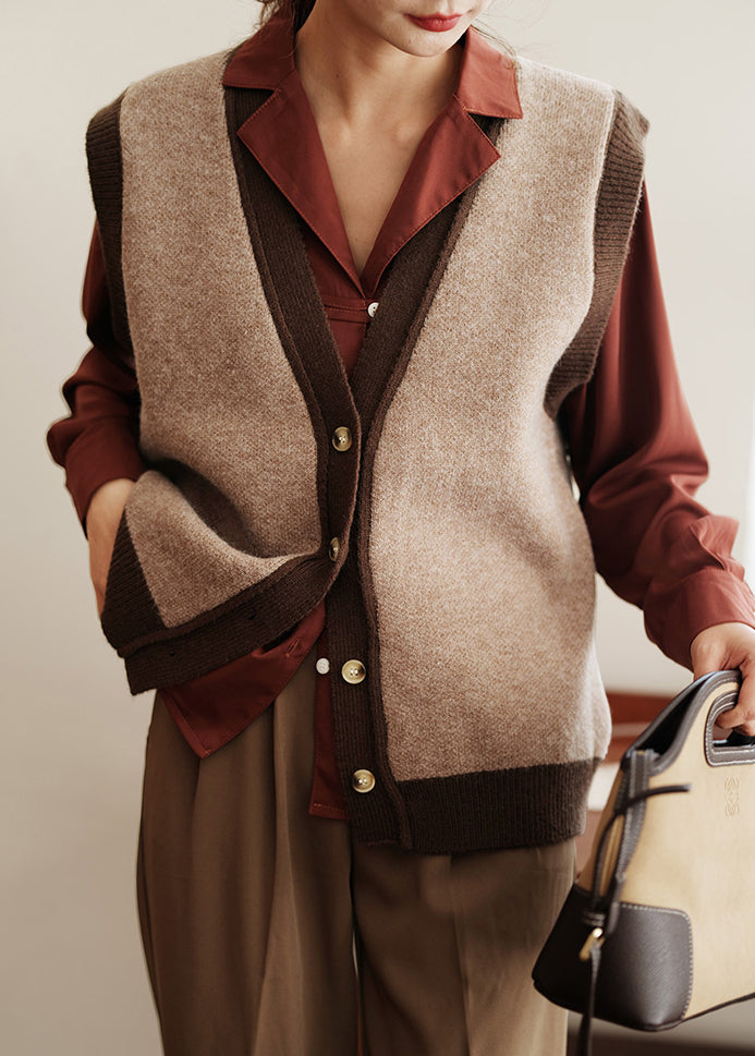 Sophisticated Coat with a Clean Classic Look