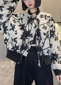 Well Tailored Coat with a Graceful Silhouette
