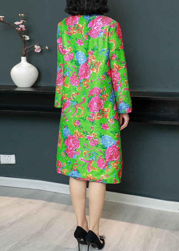 Gracefully Styled Coat for Any Occasion