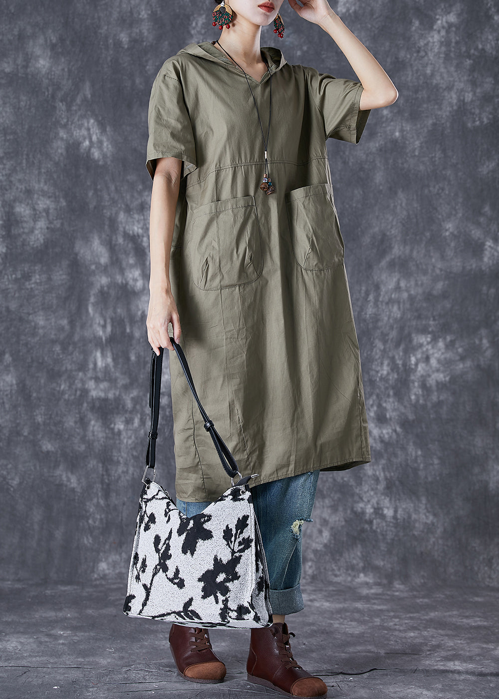 Elegantly Styled Pullover for Everyday Wear