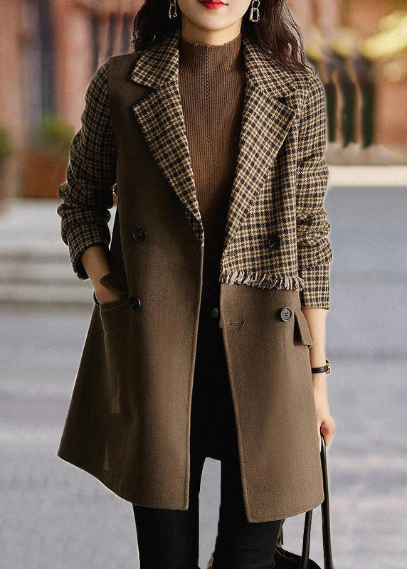 Sophisticated Coat with a Clean Classic Look