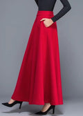 Well Tailored Garment with a Graceful Silhouette