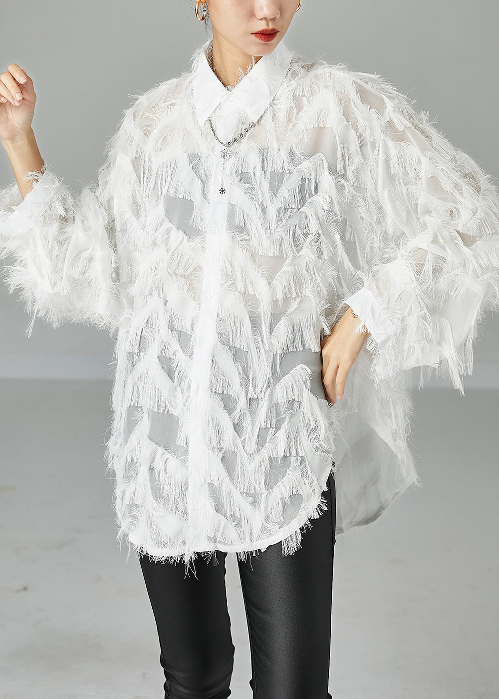 Beautifully Crafted Blouse in a Classic Style