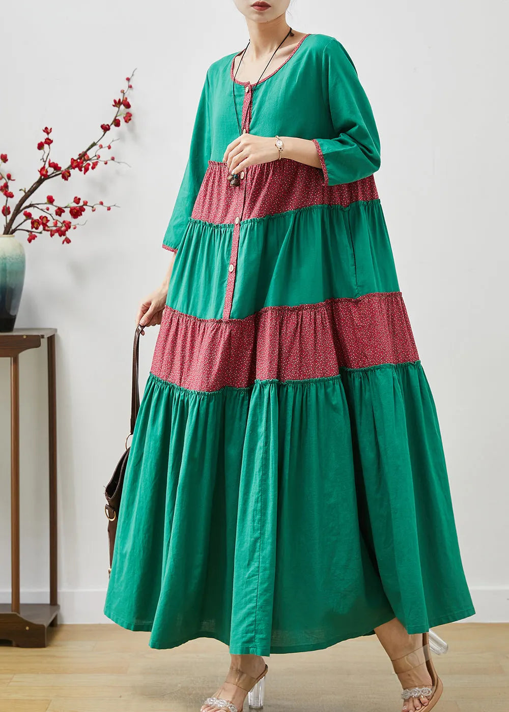 Classic Vintage & Enduringly Stylish Dress
