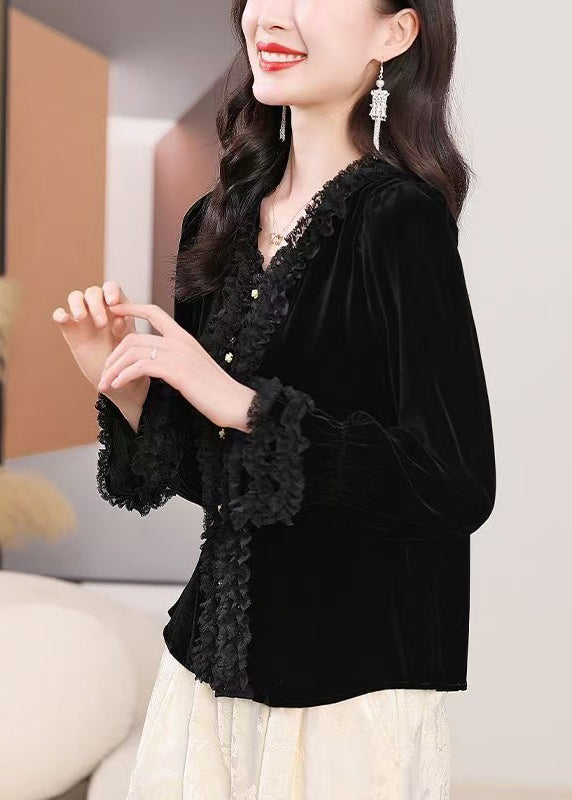 A Vintage Style Shirt with Delicate Timeless Details