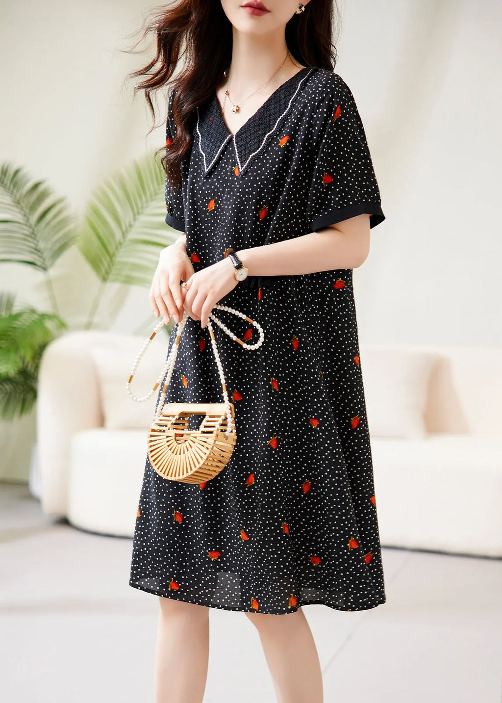 Beautifully Crafted Dress in a Classic Style