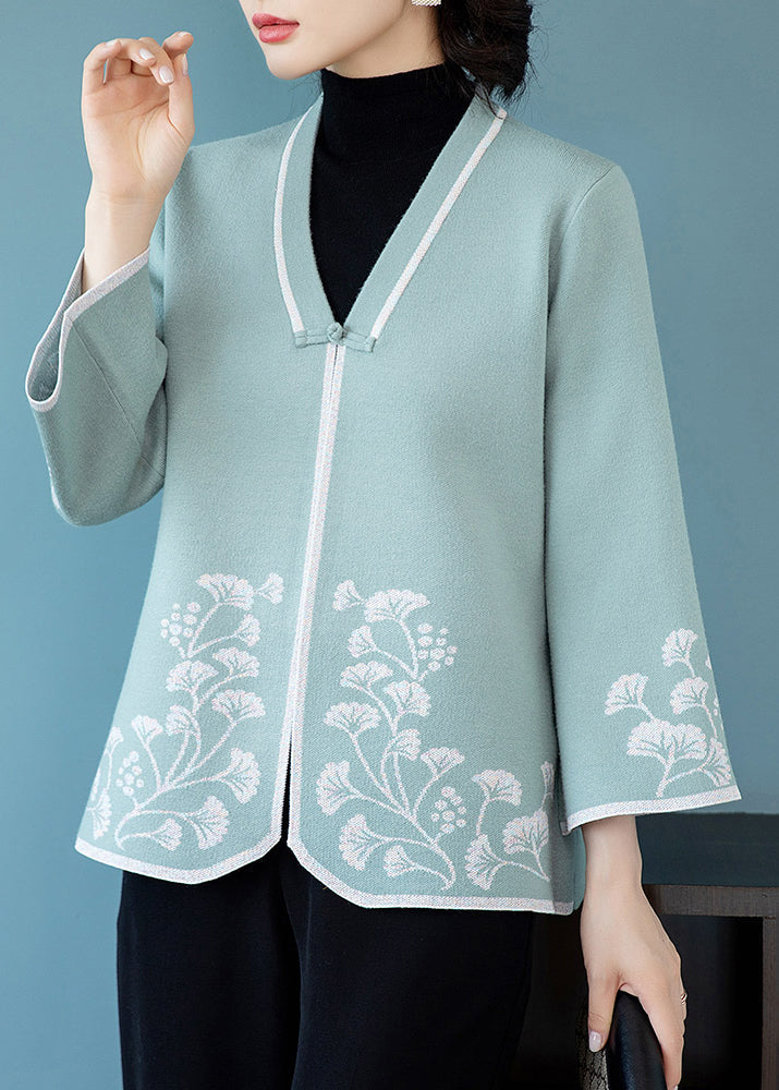 Sophisticated Coat with a Clean Classic Look
