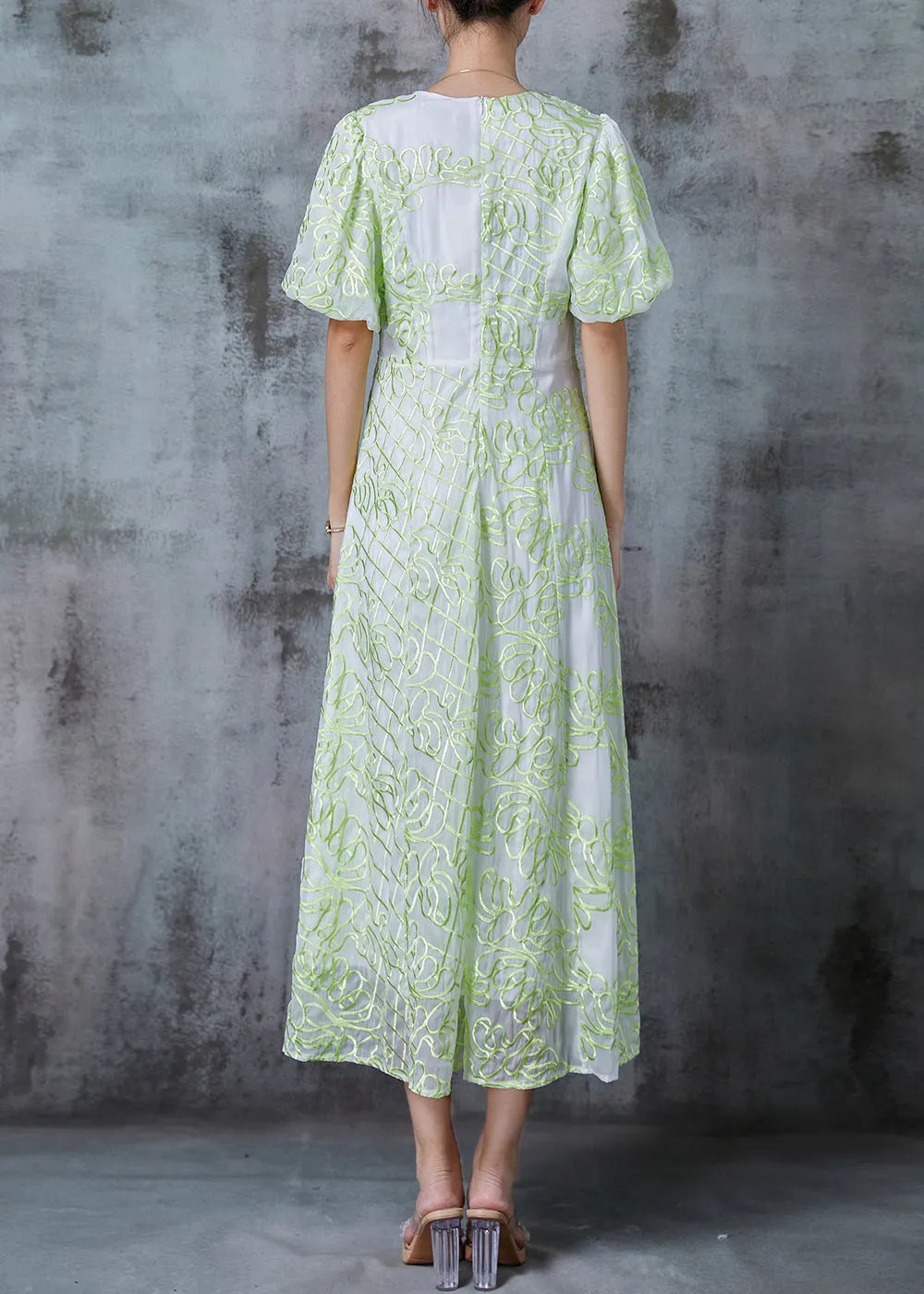 Beautifully Crafted Dress in a Classic Style