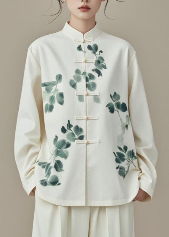 A Vintage Style Coat with Delicate Timeless Details