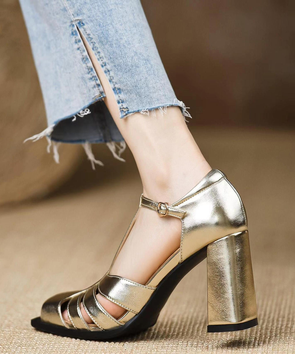 Graceful Orthopedic Sandals for Modern Look