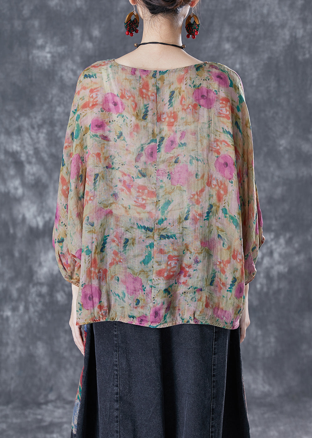 Beautifully Finished Blouse in a Timeless Design