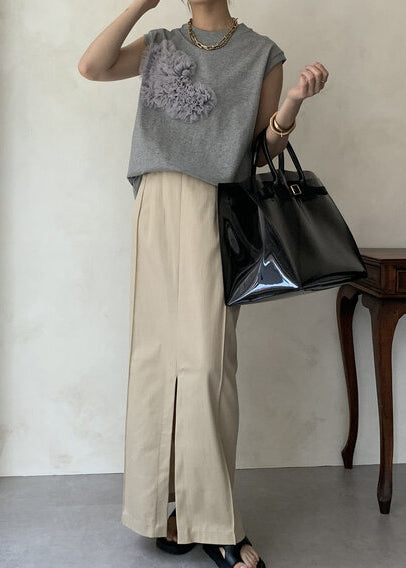 Classic Vintage Top with a Flattering Fit